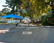 Alex Hiam - Sweet Tooth Frame promo